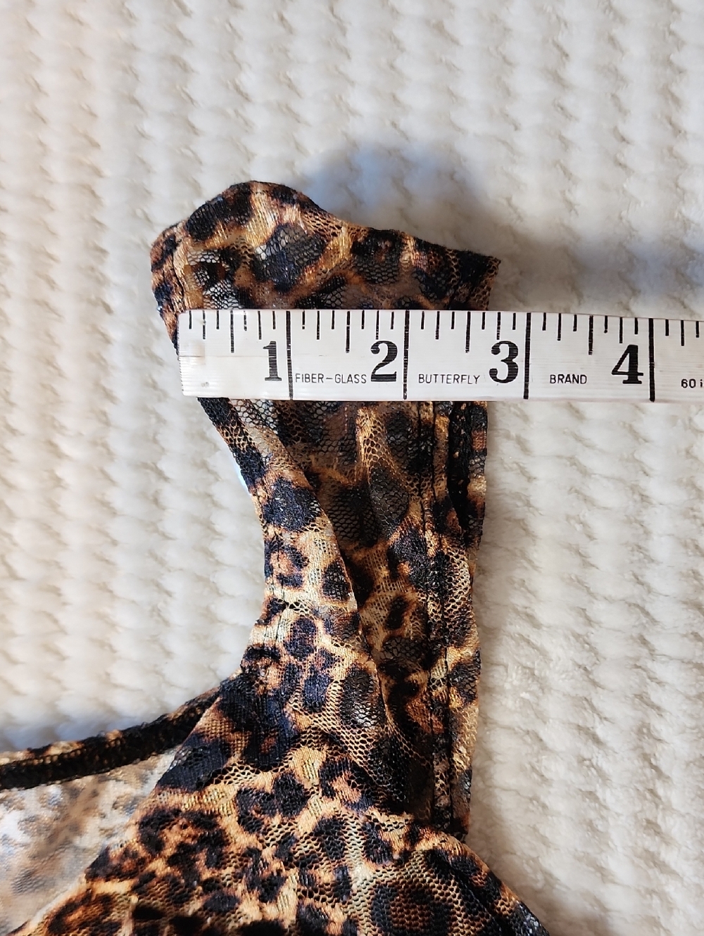 Rebellious Dreamer Leopard Print Sheer Sleeveless Crop Top - Picture 6 of 10